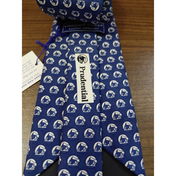 Vineyard Vines 100% Silk Tie Prudential Custom Collection Hand Made USA NWT - Picture 3 of 7